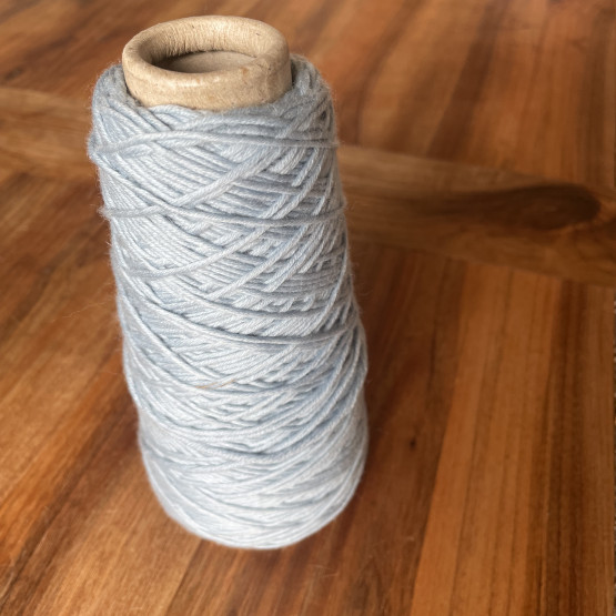 Le cône de laine anti-gaspi : BLEU LAYETTE