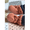 Kit de Tricô: Pantufas que Ficam nos Seus Pés